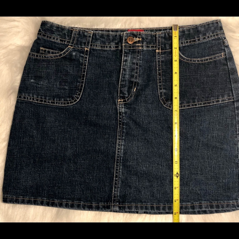 MOSSIMO Juniors Mini Jean Skirt Dark Wash Size 5 - Picture 5 of 5